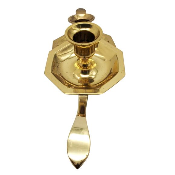 2 Brass Candlestick Holders Handle Tray 6" Vintage Chambersticks Candleholders - Picture 12 of 12